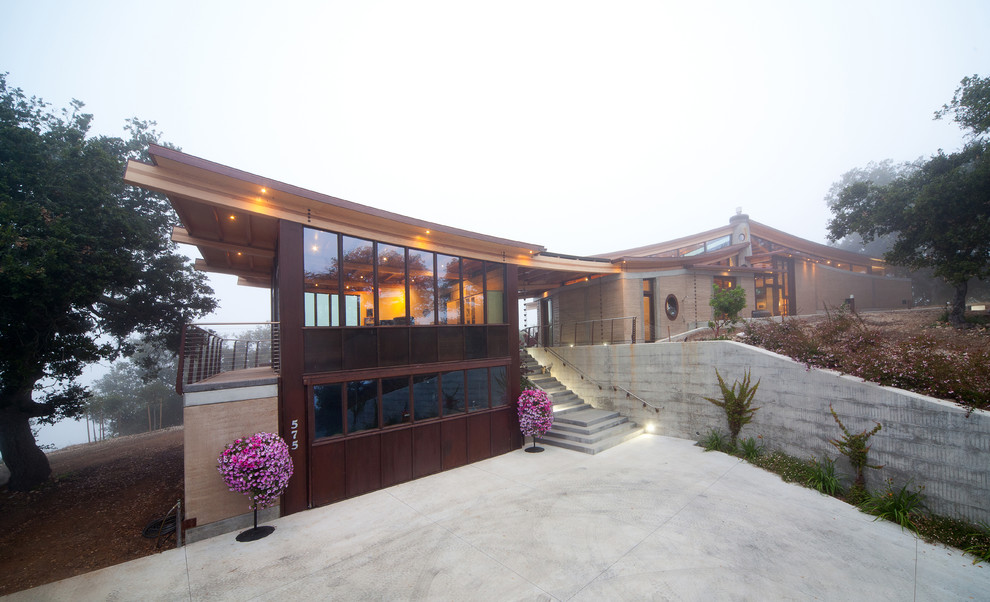 Eclectic exterior home idea in San Luis Obispo