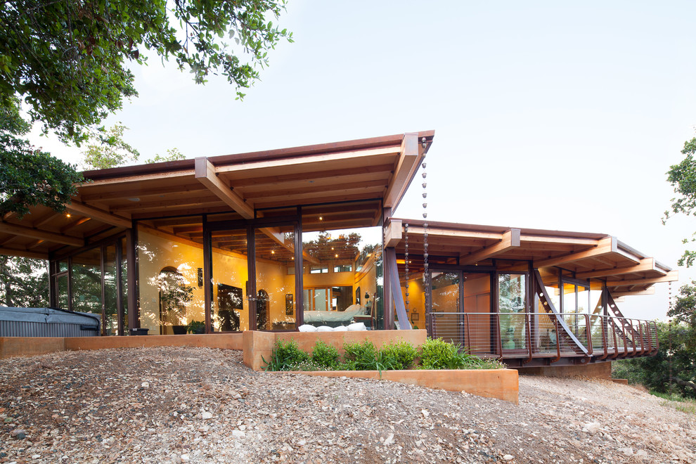 Contemporary one-story exterior home idea in San Luis Obispo