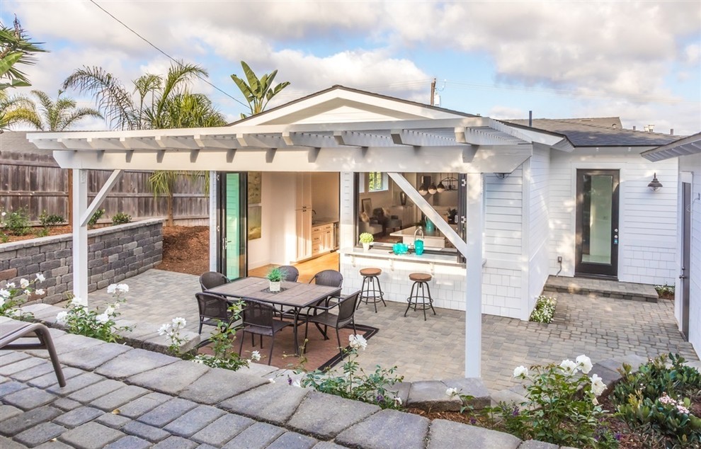 Coastal Ranch Cottage New home in Encinitas Beach Style Exterior San Diego by Ideal