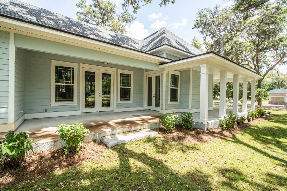 Coastal Style Home for Narrow Lot in Watermans Bluff, Yulee FL Beach