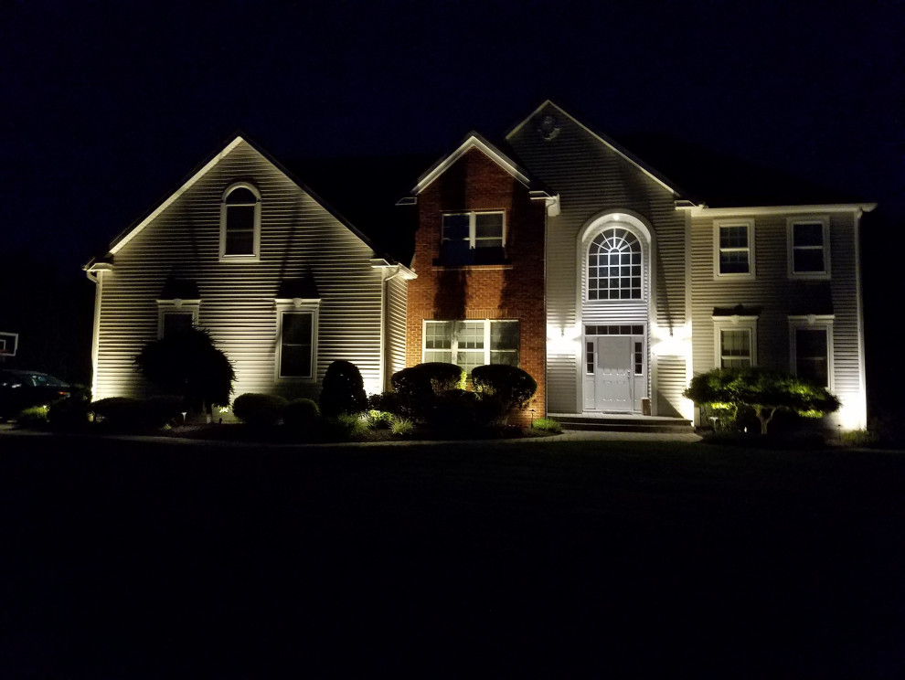 Cohesion, Contrast and Control Captures this Corridor of Light House