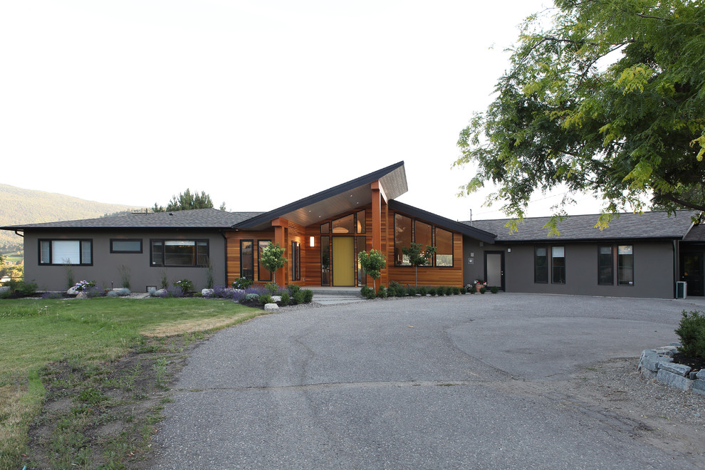 Coldstream Modern Contemporary Exterior Vancouver by Keith