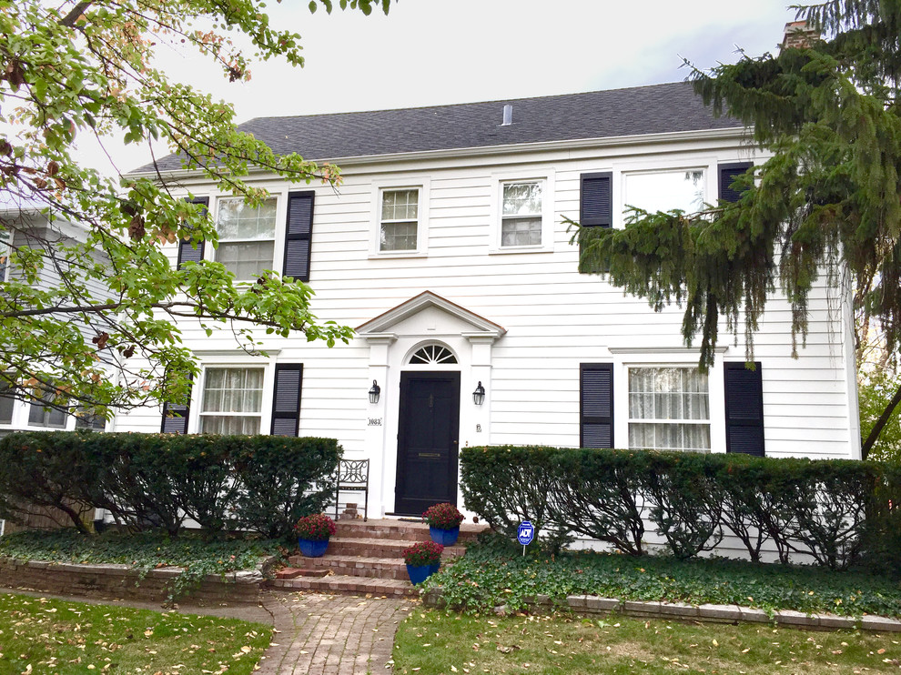 Colonial Style Home IL James Hardie Siding & Trim