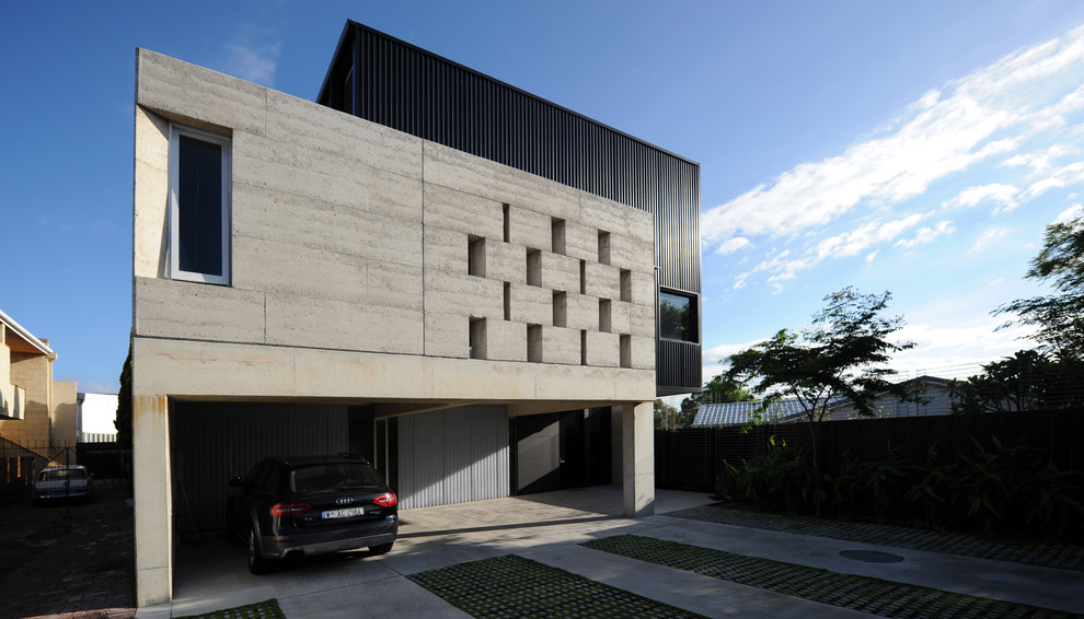 Inspiration for an urban concrete detached house in Perth with a flat roof.
