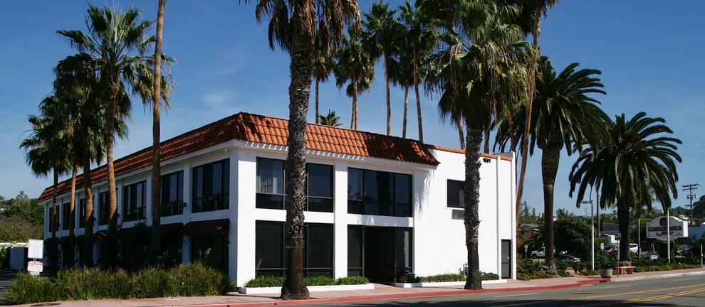 Design ideas for a large industrial house exterior in Orange County.