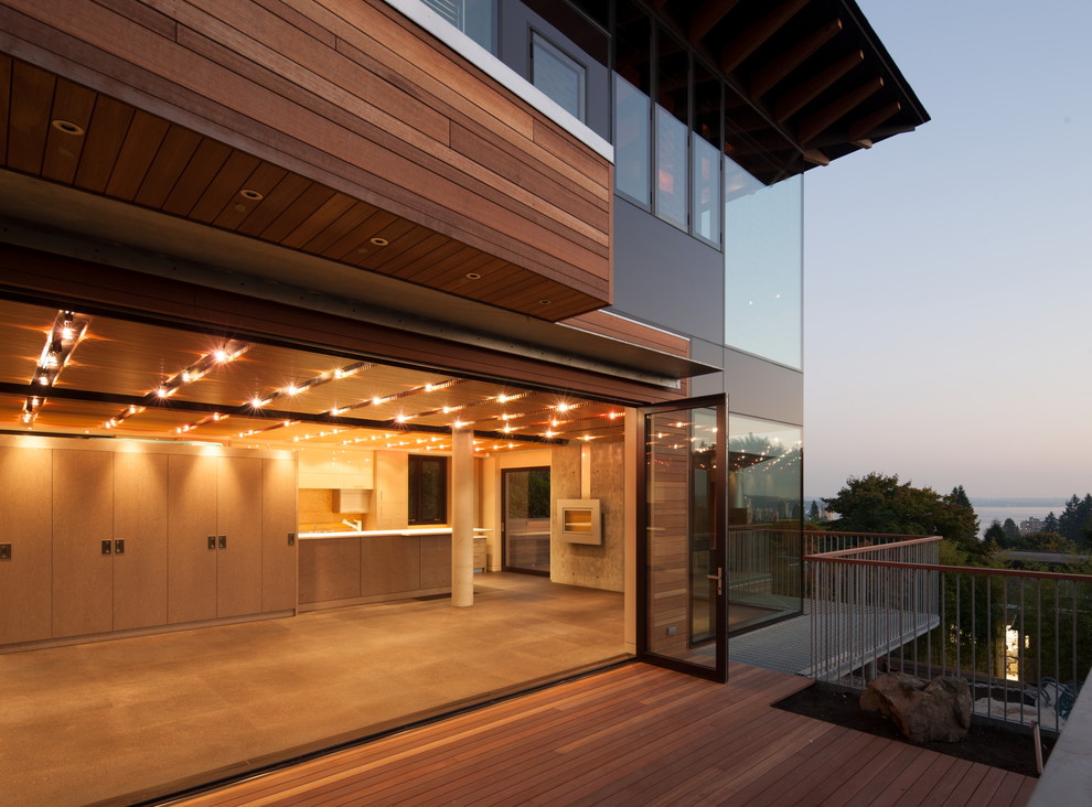 Contemporary Beach House Beach Style Exterior Vancouver by