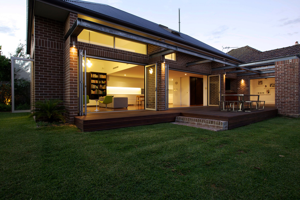 This is an example of a contemporary brick house exterior in Sydney.