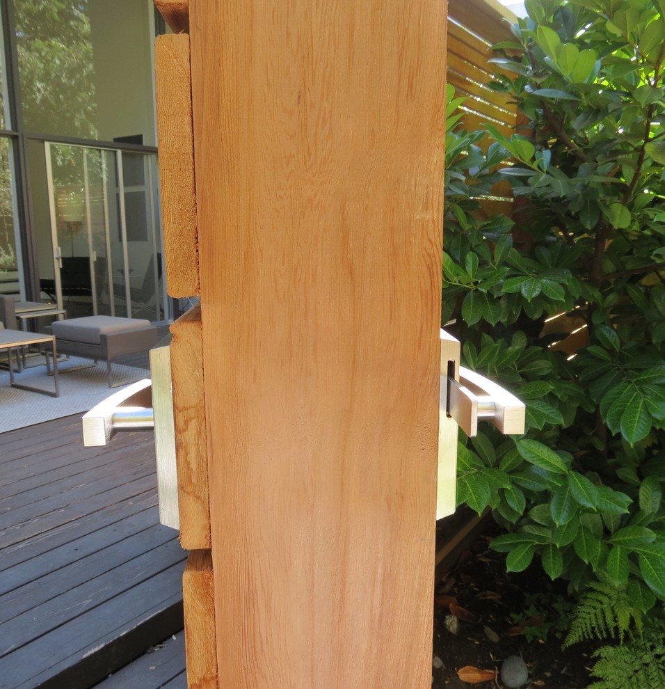 Contemporary Horizontal Fence Gate with Alta Modern Gate Latch Side