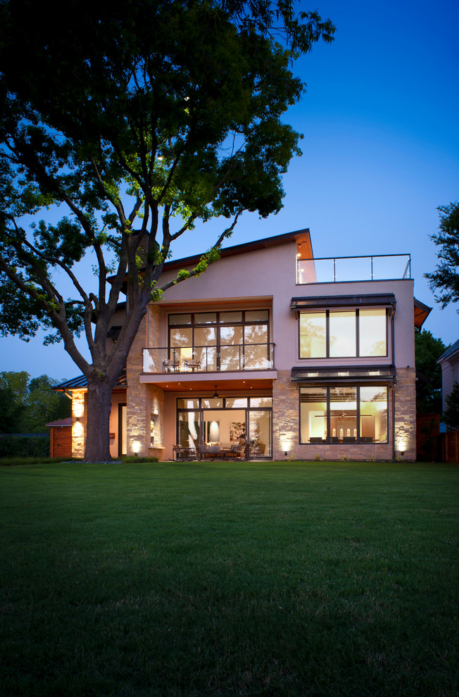 Contemporary House on White Rock Lake, Dallas, Texas Contemporary