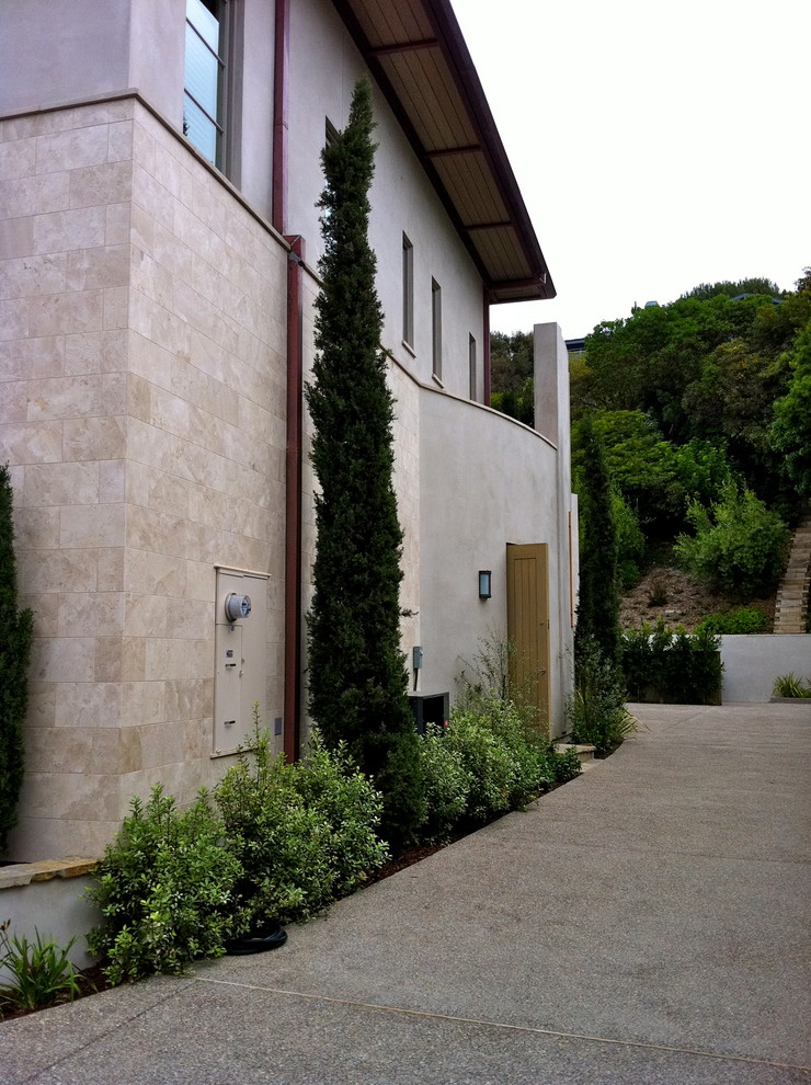 Contemporary La Jolla landscape architecture, courtyard, pool