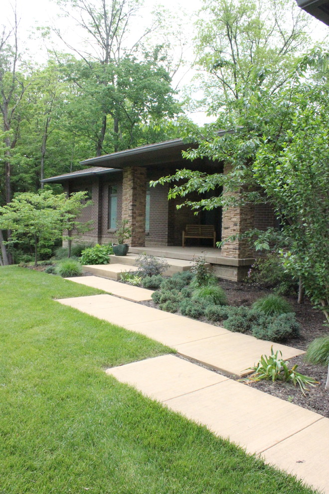 Inspiration for a modern exterior home remodel in Indianapolis