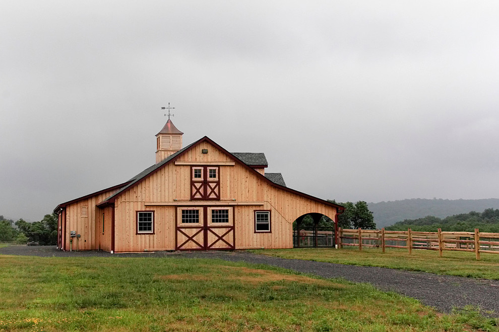 Coopersburg, PA (Horse barn) Traditional Exterior Other by