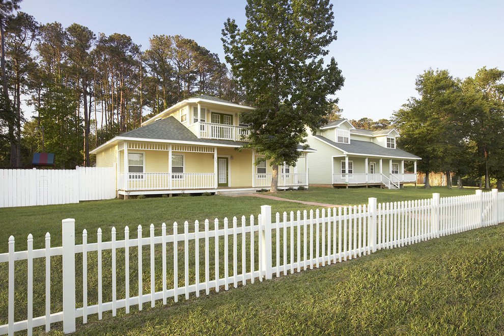 Cottages on Cedar Point Drive Traditional Exterior Houston by