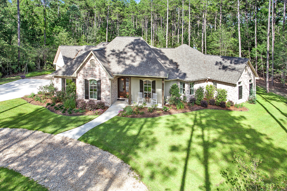 Covington, LA Traditional Exterior New Orleans by Jenkins Homes