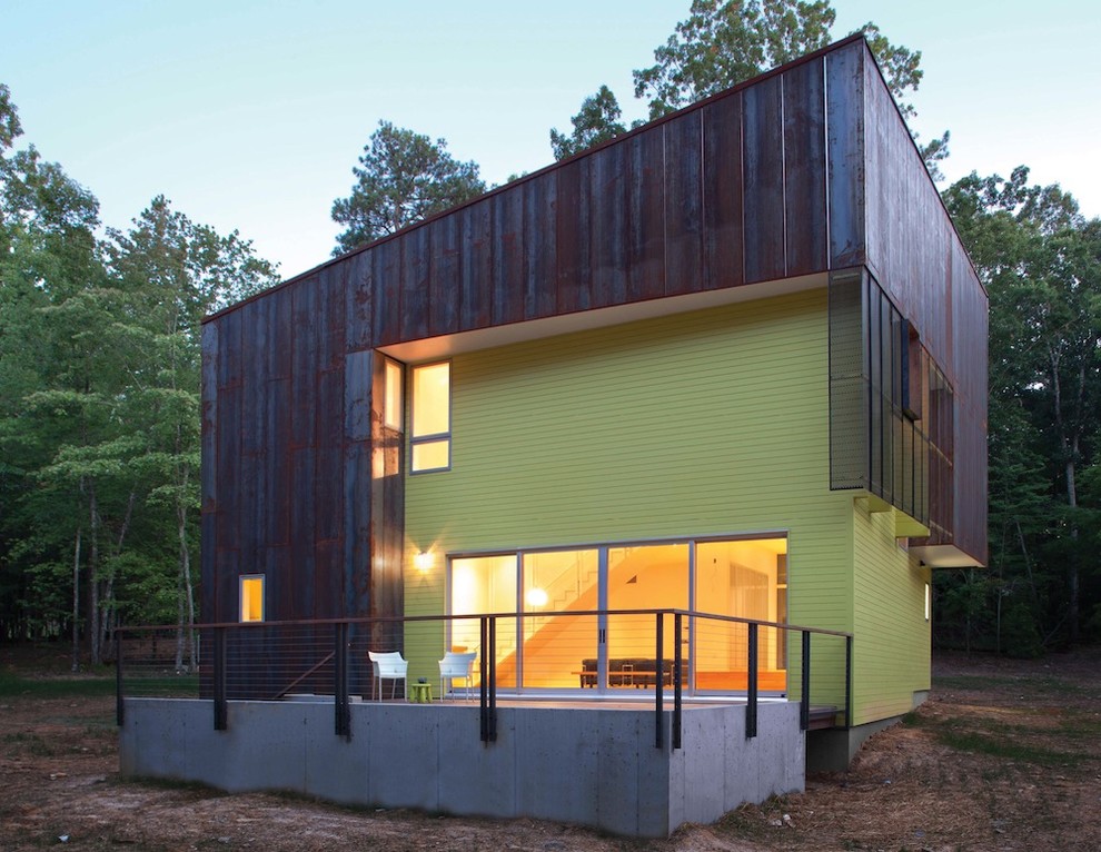 Modern house exterior in Raleigh.