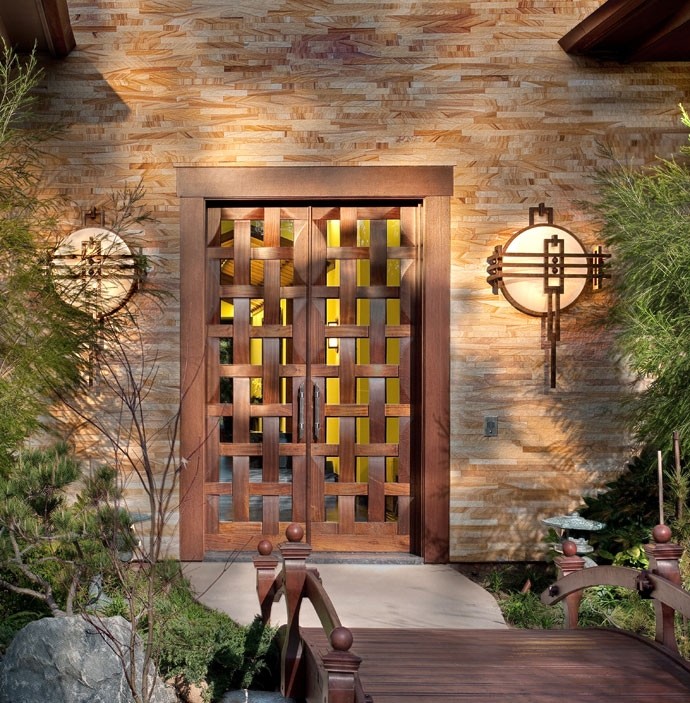 Imagen de fachada de estilo zen de dos plantas