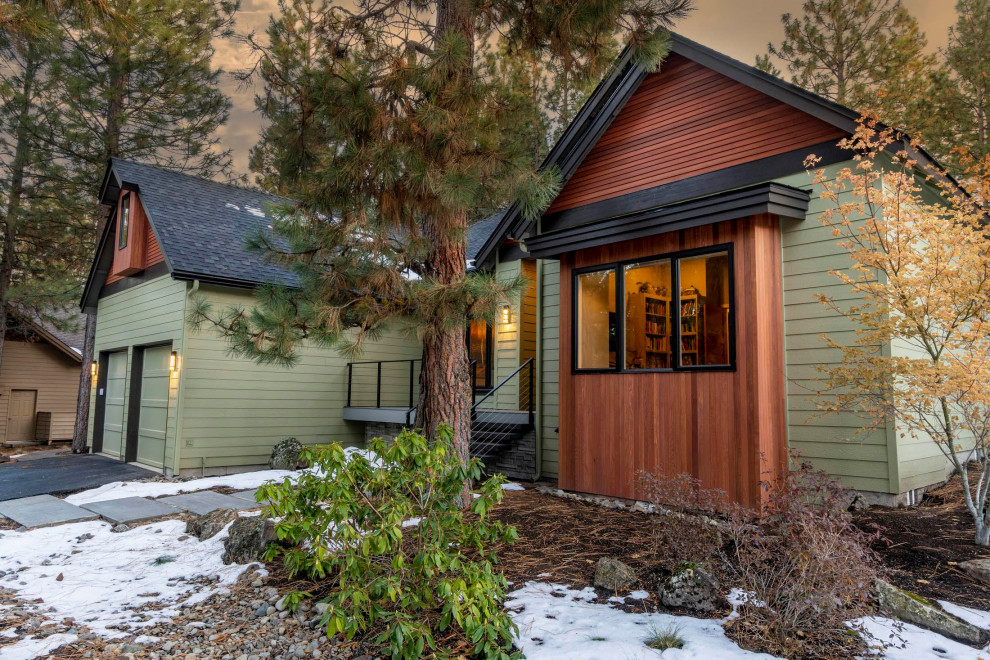 Craftsman home exterior in Bend, Oregon Arts & Crafts House