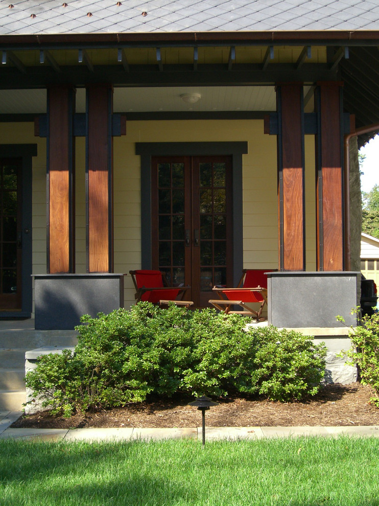 Inspiration for a craftsman exterior home remodel in DC Metro