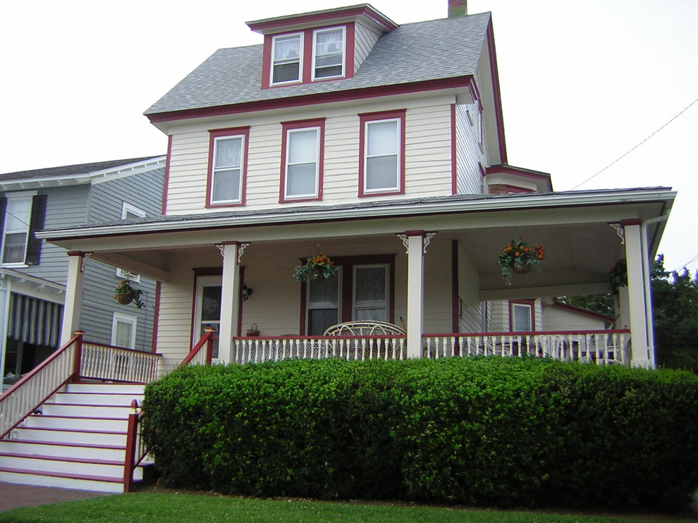 Cream and Red Exterior House Painting in Wildwood, NJ Cream and Red Exterior House Painting in Wildwood, NJ