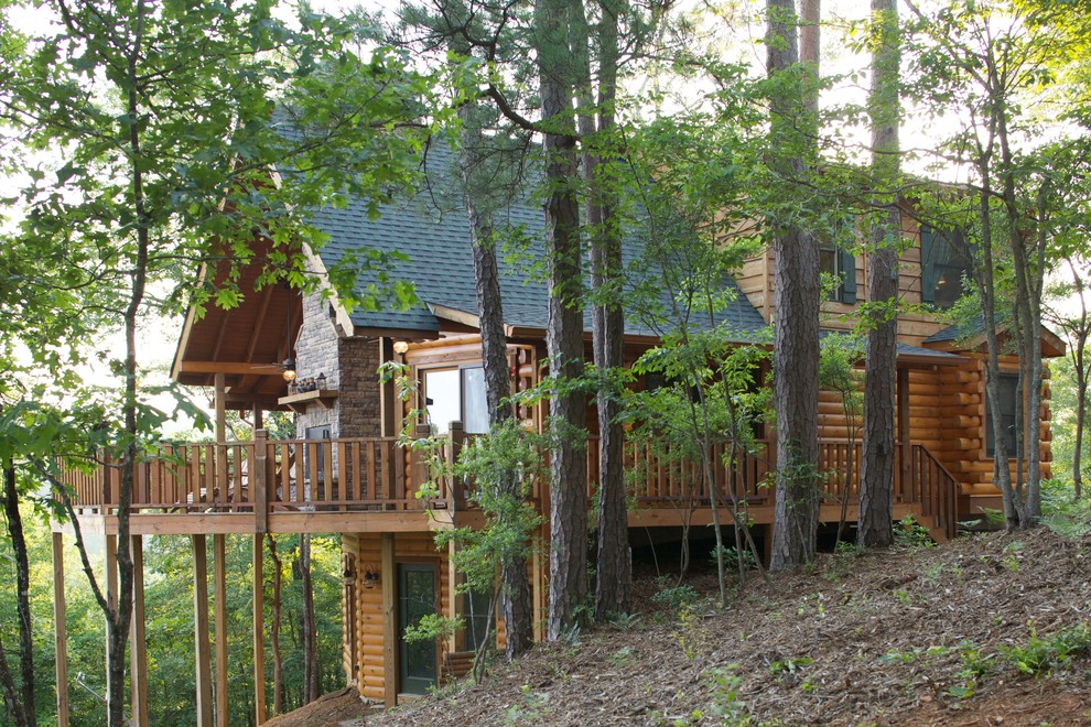 This is an example of a rustic house exterior in Atlanta.