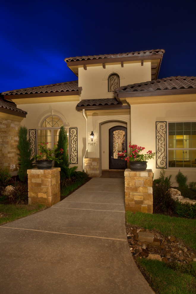 Cresta Bella 2010 Parade of Homes Cresta Bulivar Mediterranean