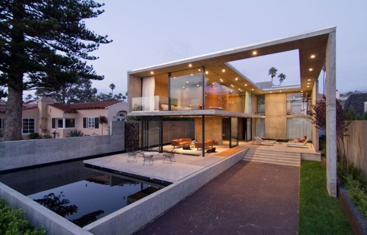 Modern exterior home idea in San Diego