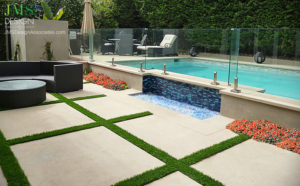 Culver Crest Modern Exterior Los Angeles by JMS Design