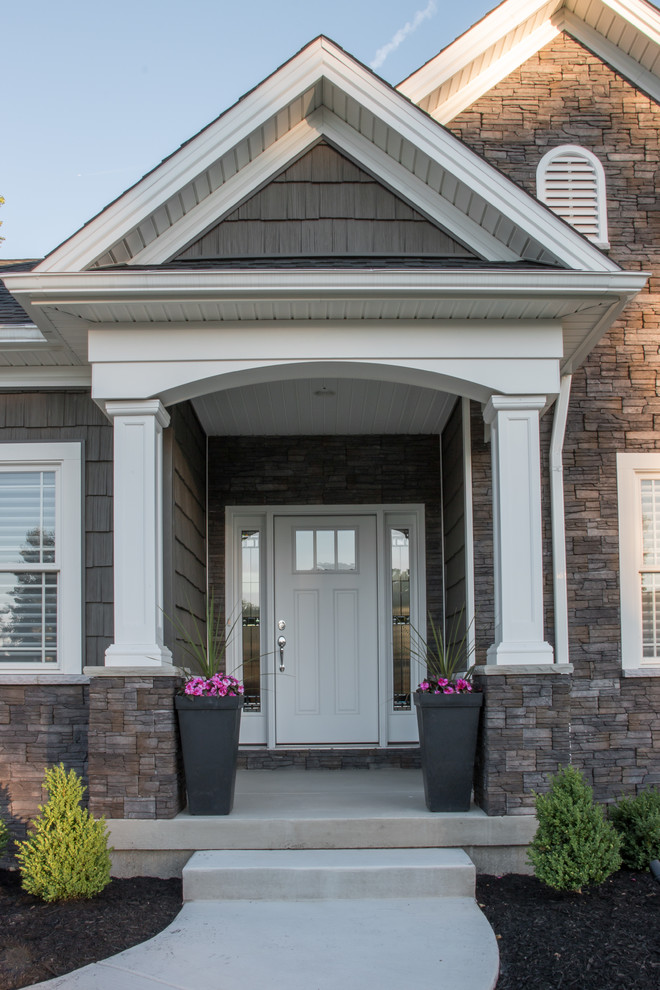 Custom Home Clarence, NY Exterior New York by KCB Architecture