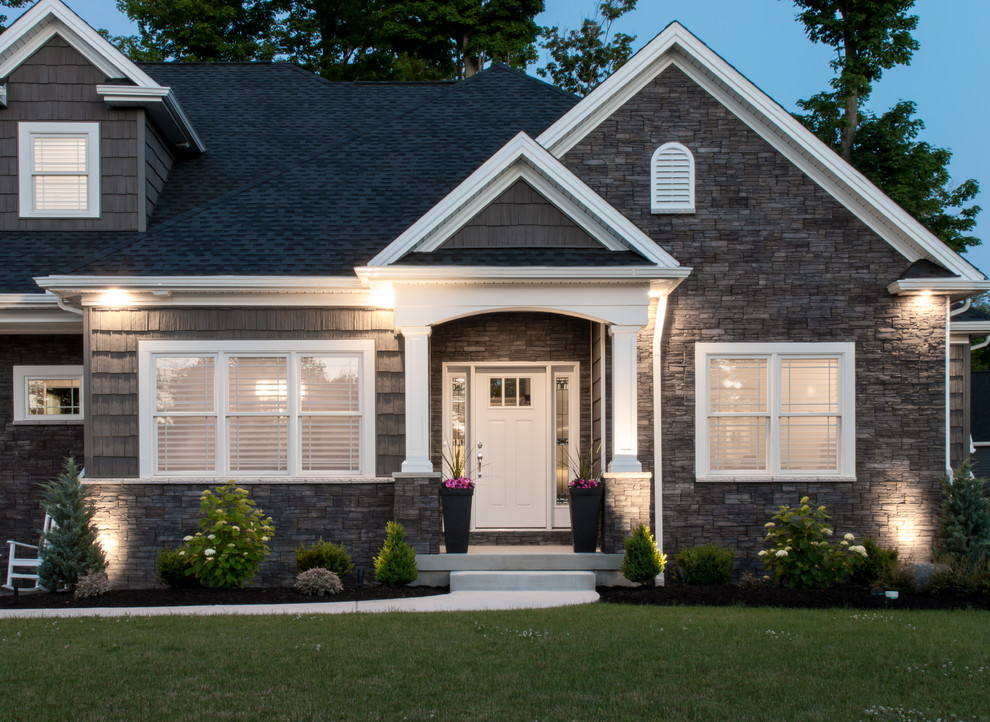 Custom Home Clarence, NY Exterior New York by KCB Architecture