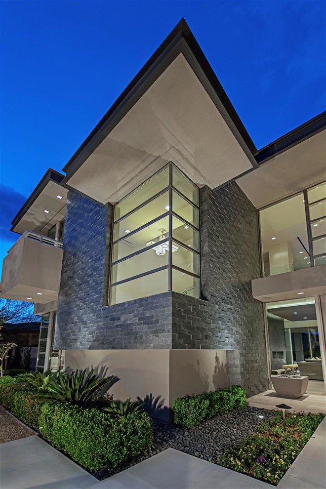 Custom Home Contemporary Exterior Las Vegas by Marteen Moore