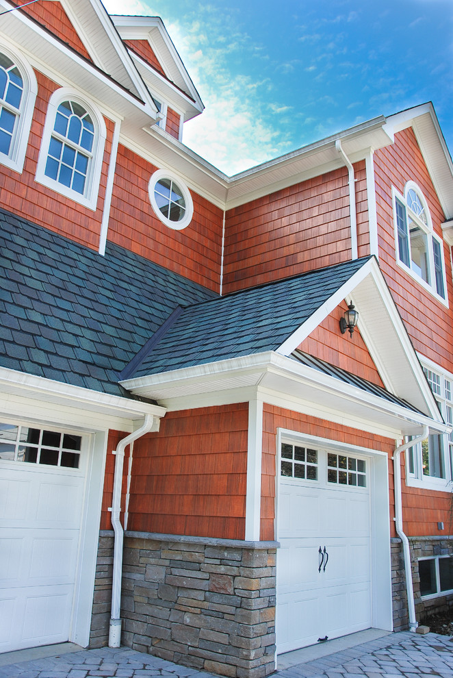 Inspiration for a timeless exterior home remodel in New York