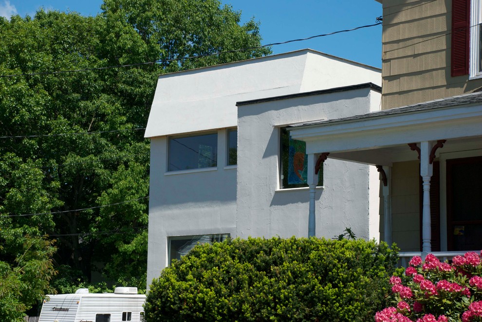 Modern exterior home idea in Portland Maine