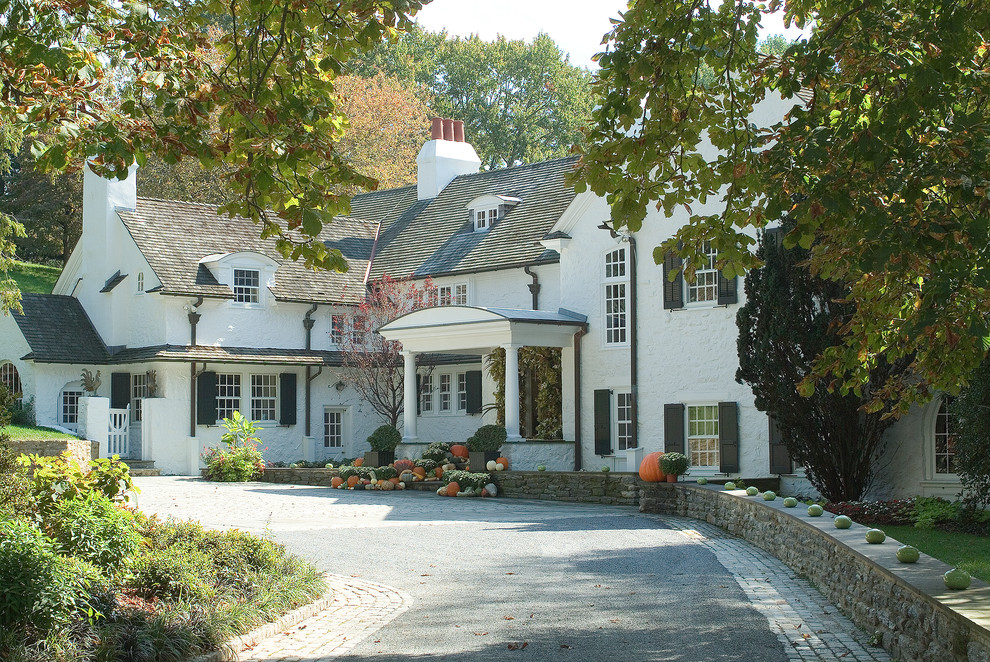 Traditional exterior home idea in Philadelphia