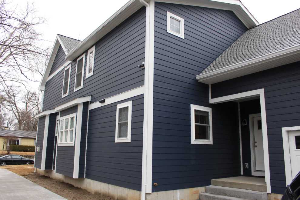 Deep Ocean James Hardie Siding Brentwood, MO Traditional Exterior