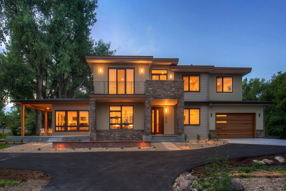 This is an example of a classic house exterior in Denver.
