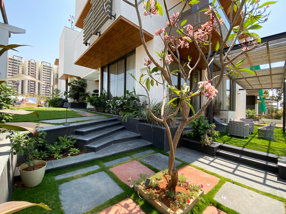Dr. Parthasarathy Reddy residence - Contemporary - Exterior - Hyderabad ...