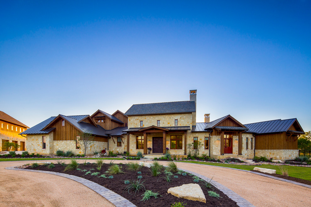 Dripping Springs Custom Farmhouse - Farmhouse - Exterior - Austin - by ...