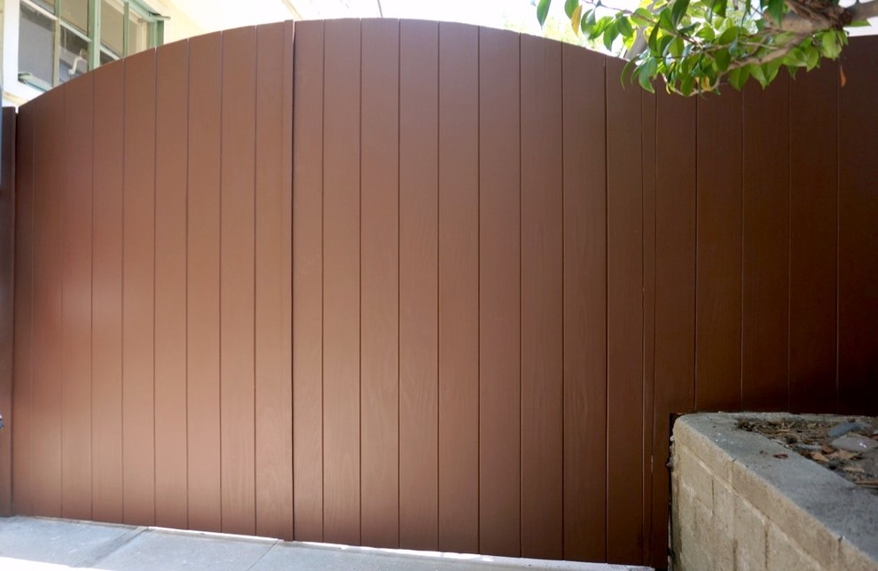 Driveway Gates Contemporary Exterior Los Angeles by Harwell Fencing and Gates Inc Houzz
