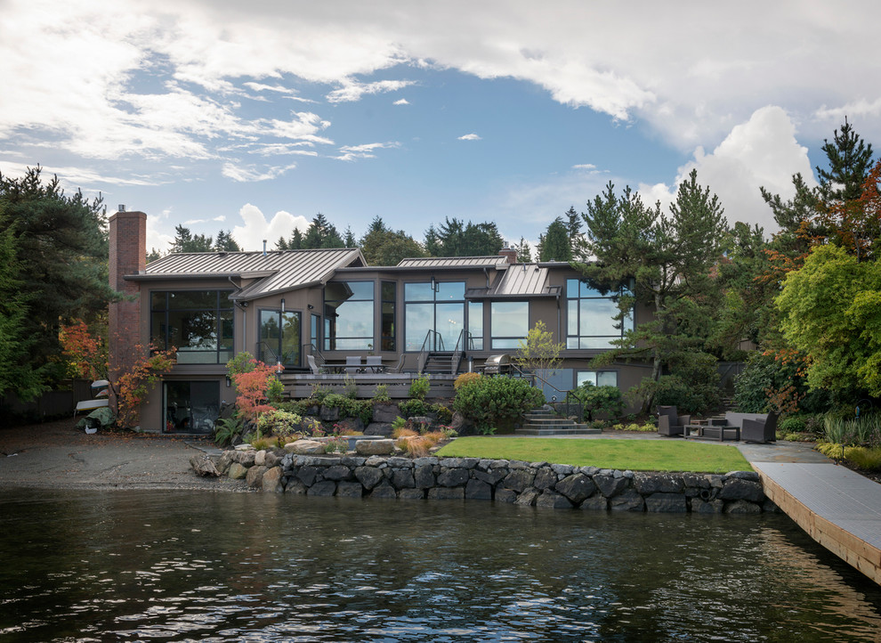 Gey contemporary two floor house exterior in Seattle.