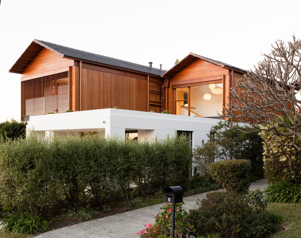 Zweistöckiges Modernes Einfamilienhaus mit Steinfassade in Sydney