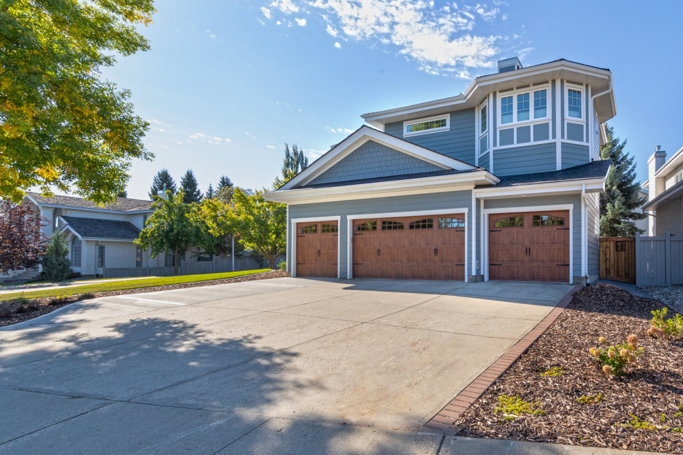 Edmonton Ogilvie Ridge Full Interior/Exterior Renovation Craftsman