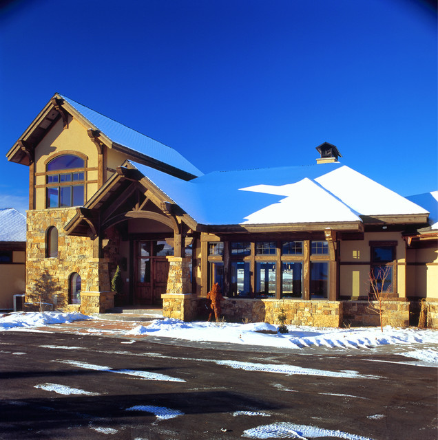 Elk Ridge Residence Rustic Exterior Other by Studio Architects