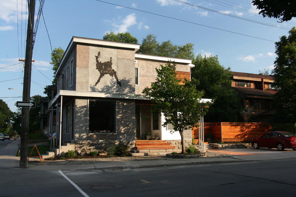Inspiration for a contemporary house exterior in Ottawa.
