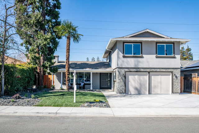 Exquisite home in Livermore - Modern - House Exterior - San Francisco ...