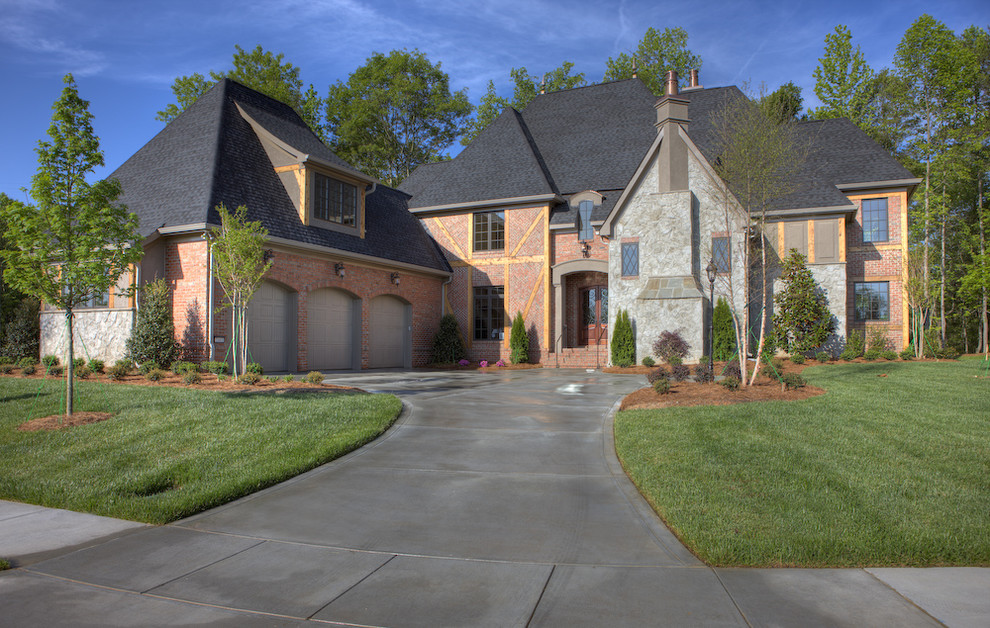 What Type of Concrete Is Best for Your Home's Driveway