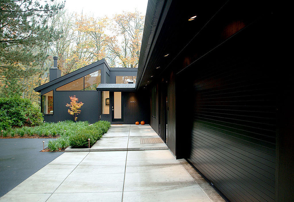 Example of a trendy one-story exterior home design in Portland