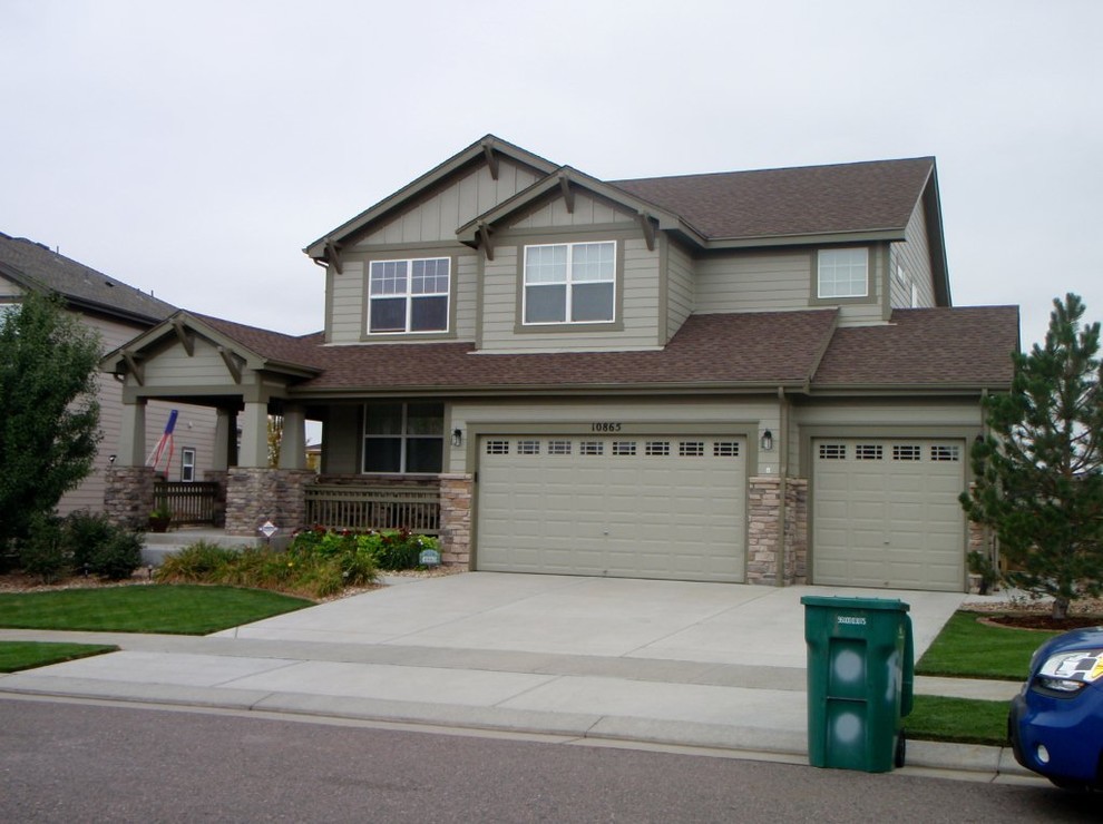 Example of an exterior home design in Denver