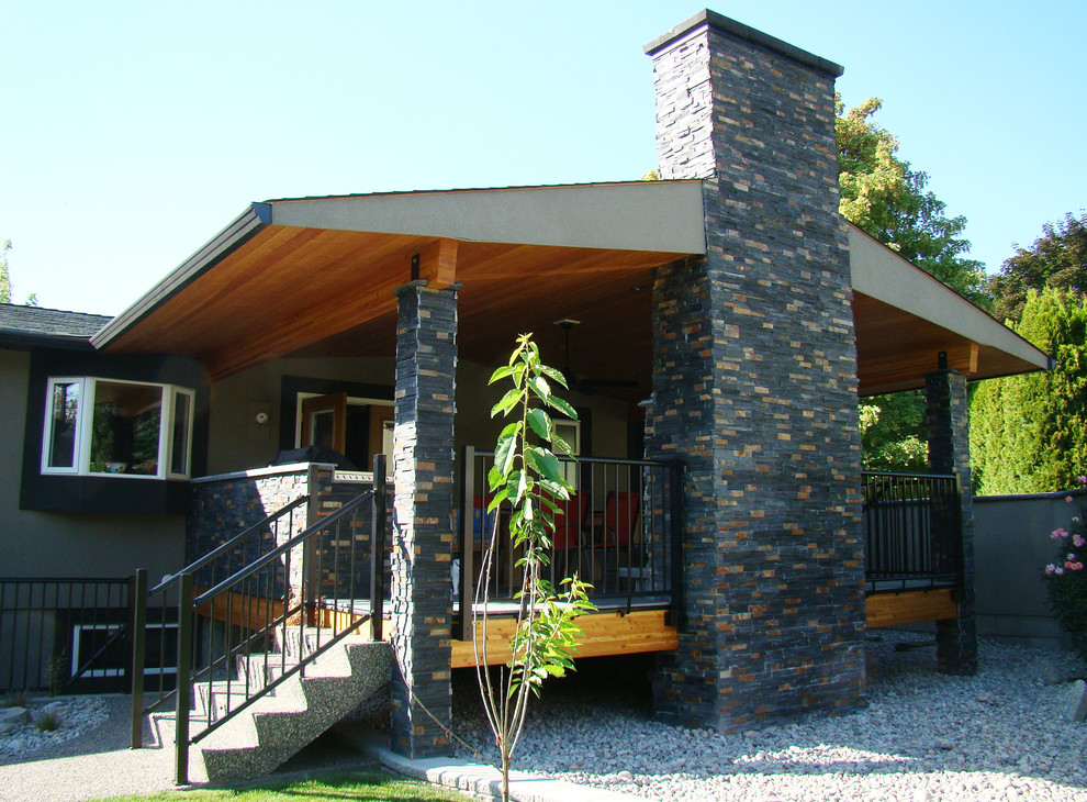 This is an example of a modern house exterior in Vancouver.