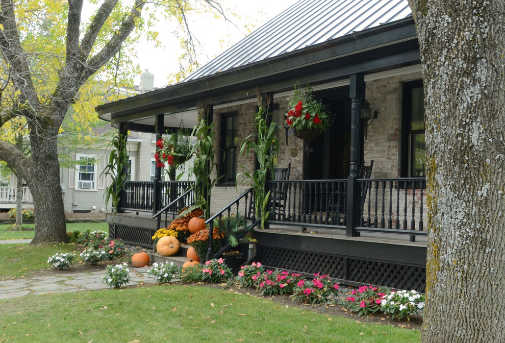 Traditional exterior home idea in Burlington