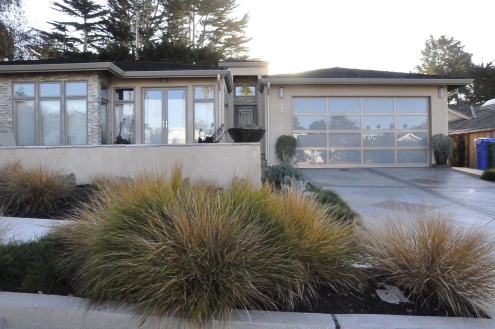 Inspiration for a contemporary exterior home remodel in San Luis Obispo